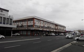 95 m² Commercial space in Goodwood