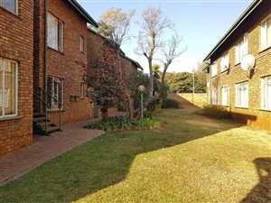 2 Bed Townhouse in Clubview