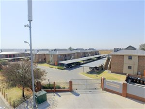 3 Bed Townhouse in Albertsdal