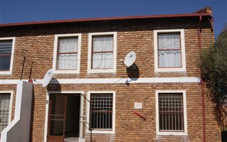 2 Bedroom Apartment in Witbank Central