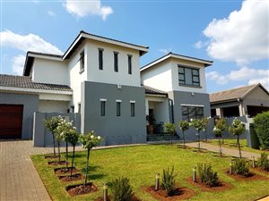 4 Bed House in Midstream Hill