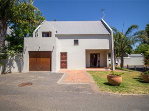 3 Bed House in La Colline