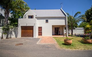 3 Bedroom House in La Colline