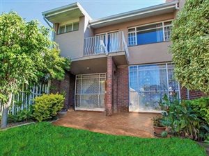 3 Bed Townhouse in Bramley Park