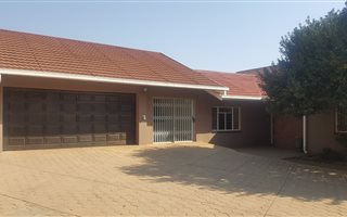 5 Bedroom House in Cullinan