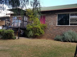 3 Bed House in Noordheuwel