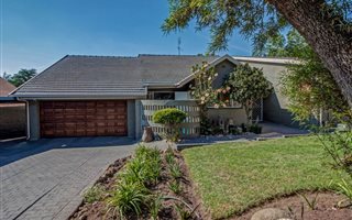 3 Bedroom House in Robin Acres