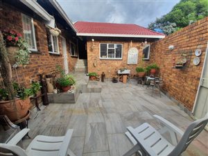 5 Bed House in Secunda Central