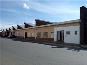 500 m² Commercial space in Park Central