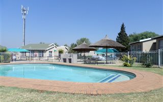 2 Bedroom Townhouse in Meyersdal