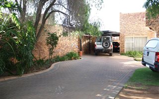 4 Bedroom House in Northvilla