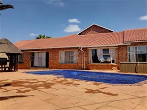 5 Bed Cluster in Sunward Park