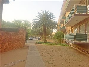 2 Bed Flat in Vanderbijlpark CE2
