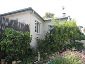 3 Bed House in Paradise