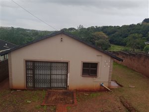 2 Bed House in Lamontville