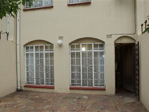 3 Bed Duplex in Vereeniging Central