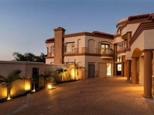 4 Bed Townhouse in Bedfordview