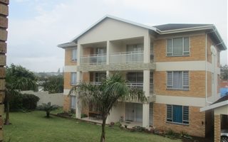 2 Bedroom Apartment in Manaba