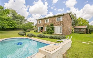 8565 m² Farm in Glen Austin