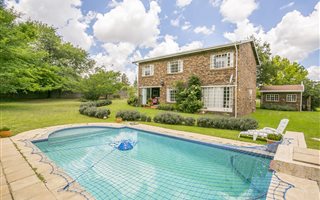 8565 m² Farm in Glen Austin