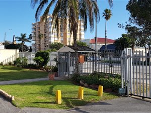 2 Bed Apartment in Port Elizabeth Central