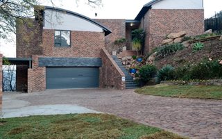 5 Bedroom House in Northcliff