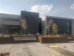 353 m² Commercial space in Waterfall Estate