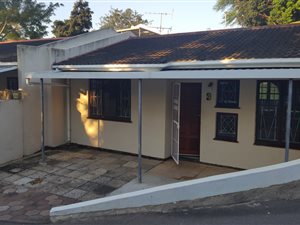 2 Bed Townhouse in Illovo Glen