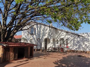 3 Bed House in Constantia Kloof