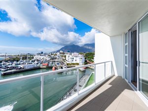 3 Bed Apartment in Mouille Point