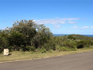 671 m² Land available in Cintsa