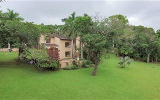 4 Bedroom Townhouse in Southbroom