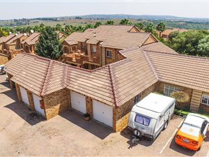 3 Bed Simplex in Mooikloof Ridge