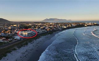 2 Bedroom Apartment in Melkbosstrand