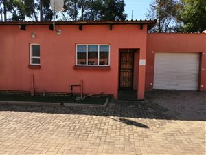 2 Bed Townhouse in Rensburg