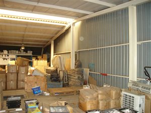 412 m² Commercial space in Meadowdale