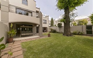 2 Bedroom Apartment in Waverley