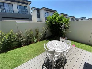 3 Bed Townhouse in Lonehill