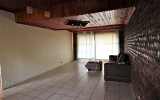 2 Bedroom Apartment in Bela-Bela (Warmbaths)