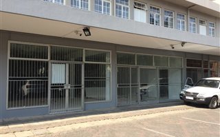 100 m² Commercial space in Edenvale