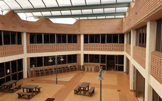 153 m² Commercial space in Lynnwood
