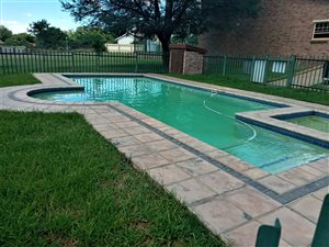 1 Bed Flat in Kosmosdal