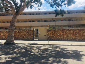 2 Bed Apartment in Port Elizabeth Central