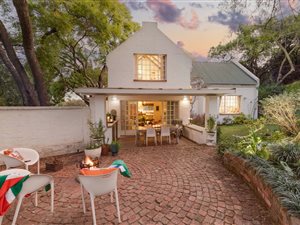 3 Bed Townhouse in Paulshof