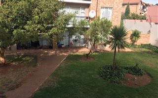 2 Bedroom Apartment in Highveld