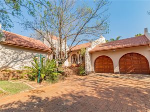4 Bed House in Eldoraigne
