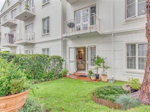 2 Bed Apartment in Dunkeld West