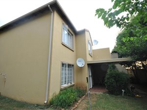 2 Bed House in Willow Park Manor