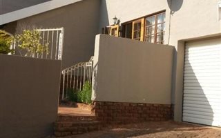 3 Bedroom Duplex in Wonderboom