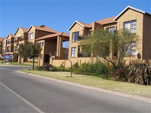 3 Bedroom Apartment in Noordheuwel